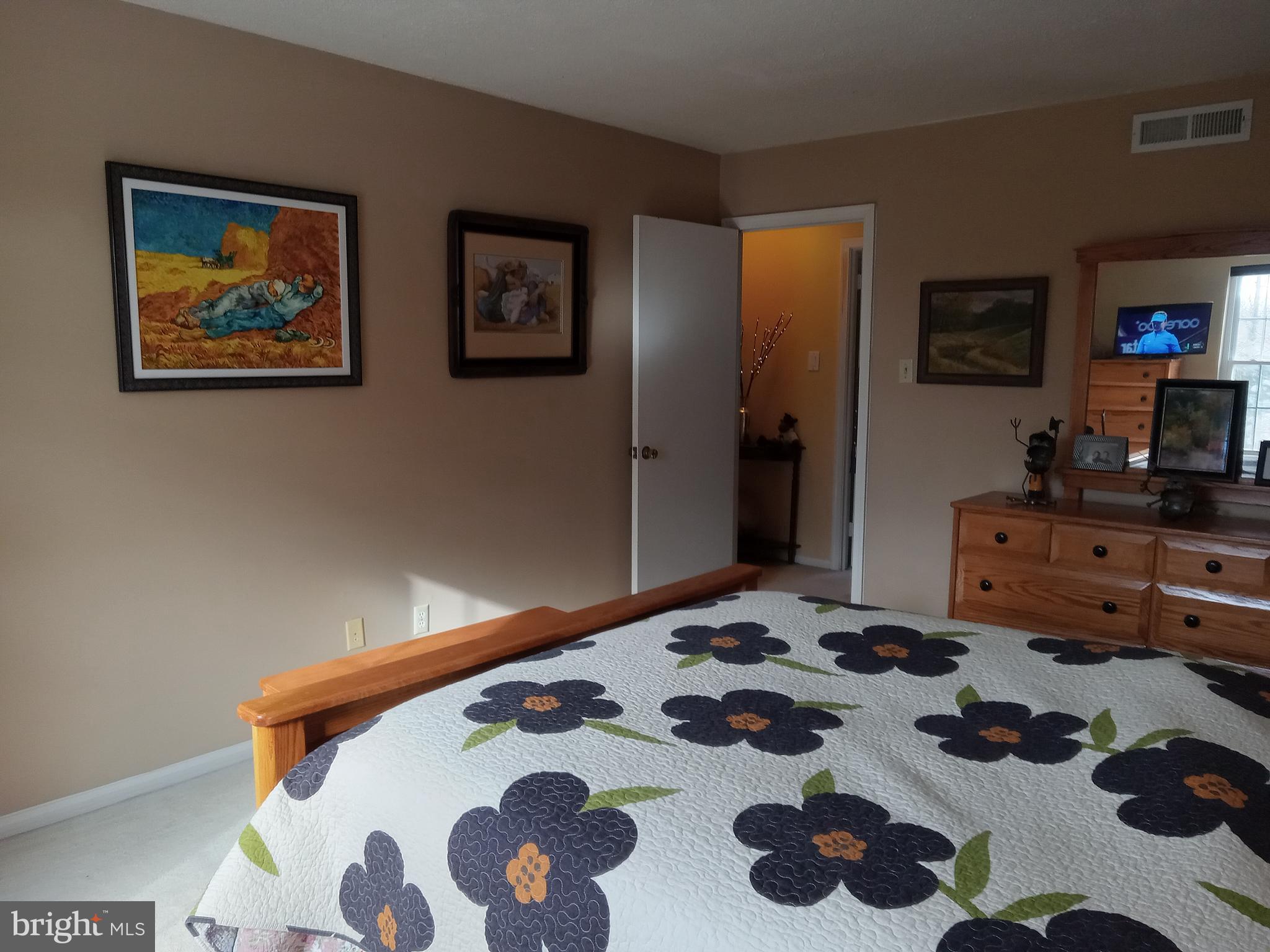 CHATHAM VIL OF TOW - Residential