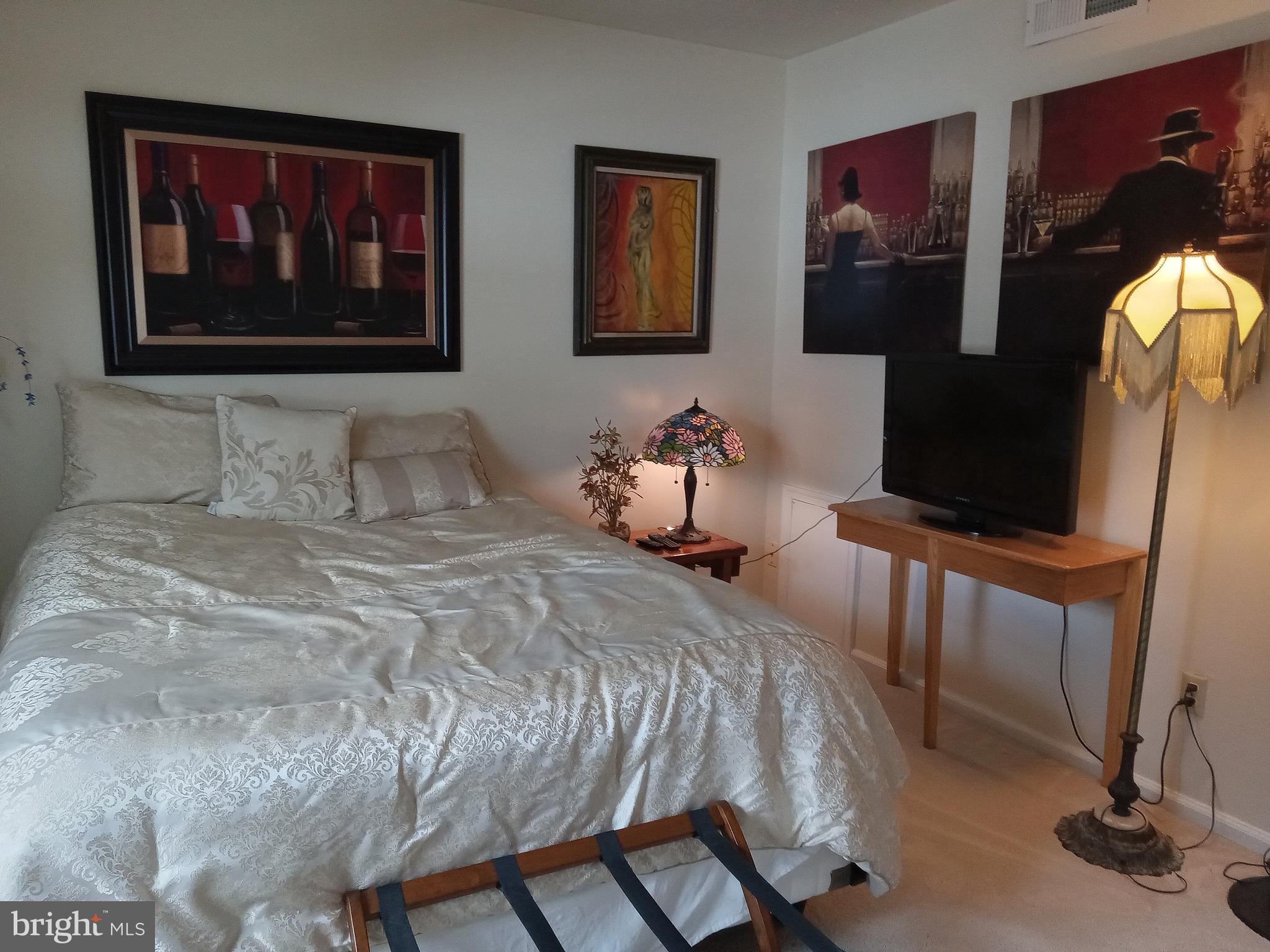 CHATHAM VIL OF TOW - Residential