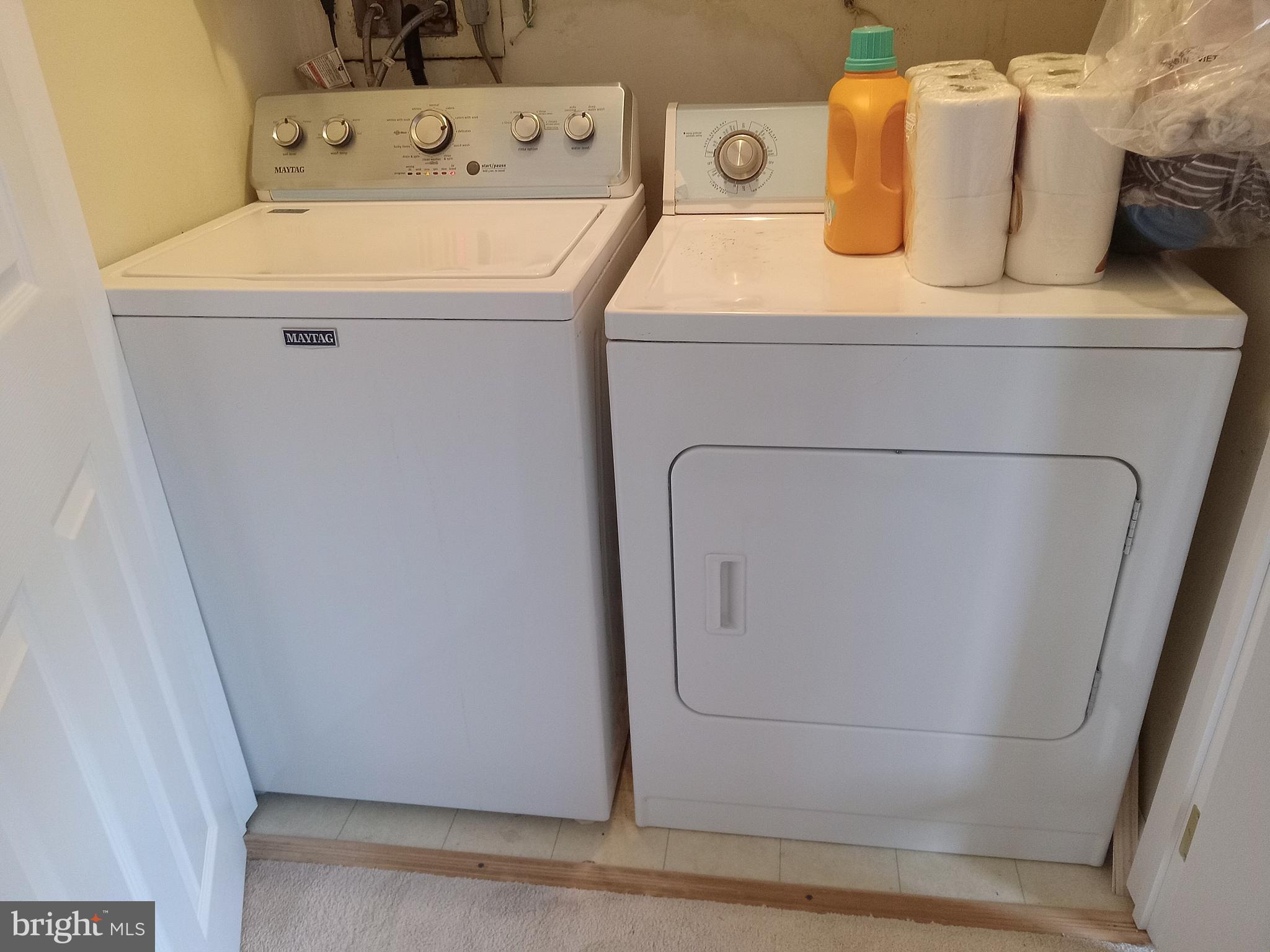 CHATHAM VIL OF TOW - Residential