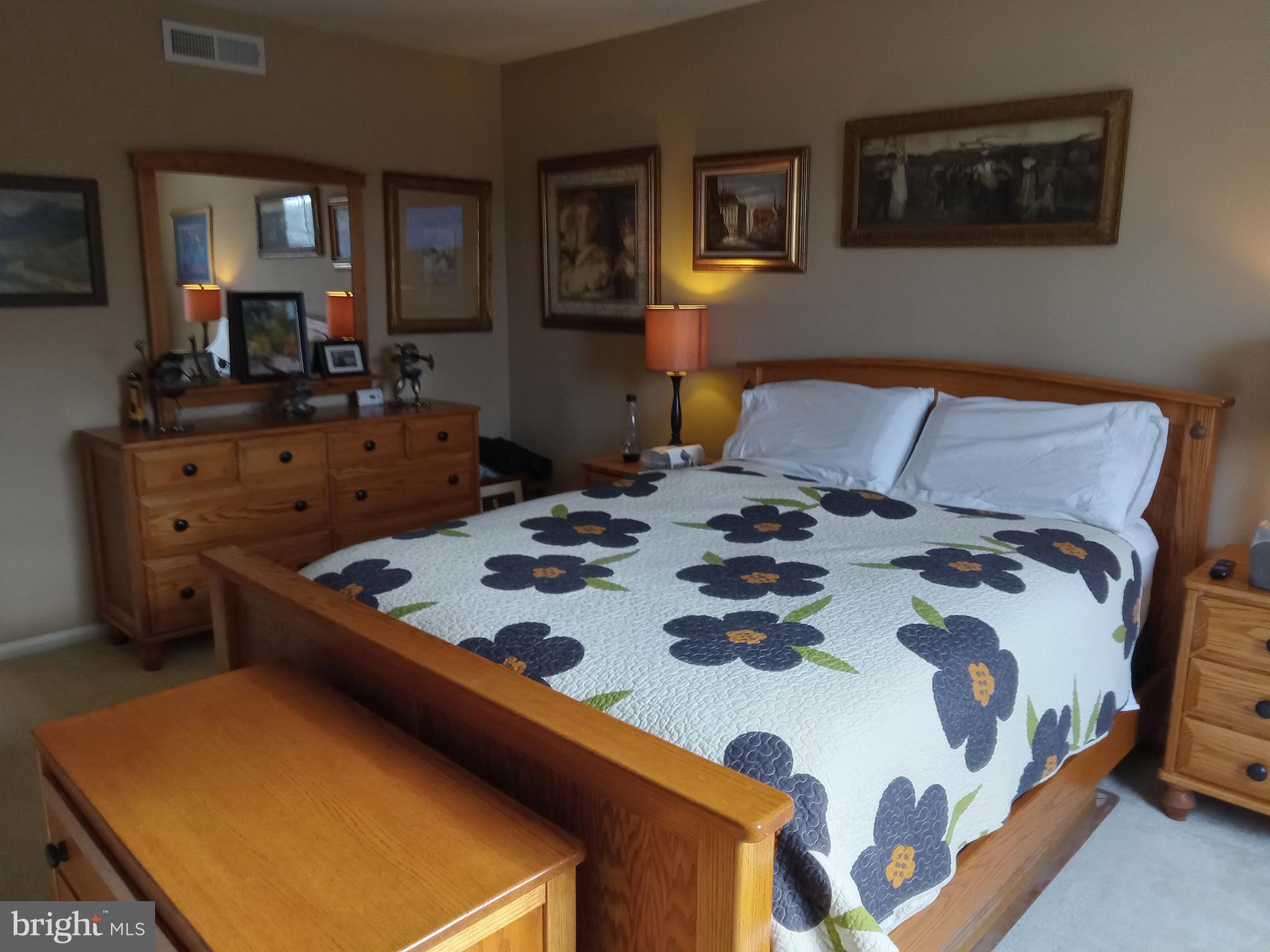 CHATHAM VIL OF TOW - Residential