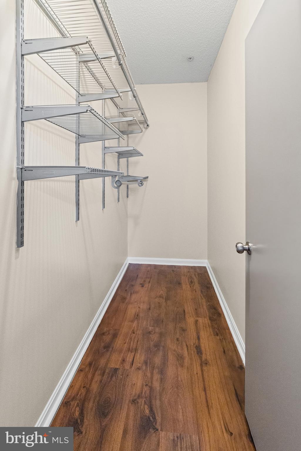 BRISTOL PARK - Residential