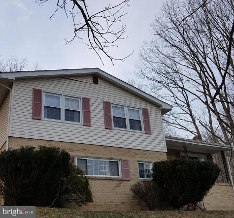 LINCOLNIA HILLS - Residential