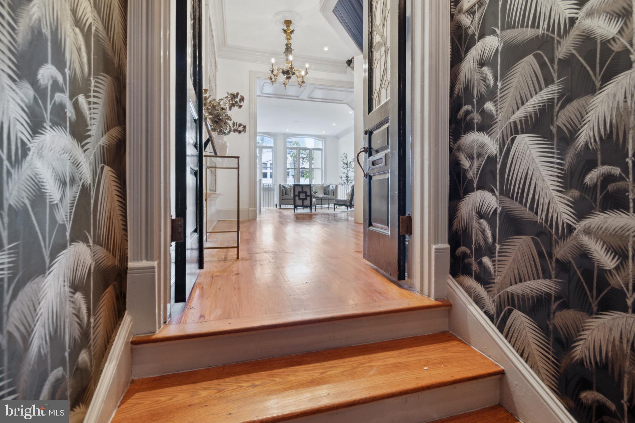 DUPONT CIRCLE - Residential