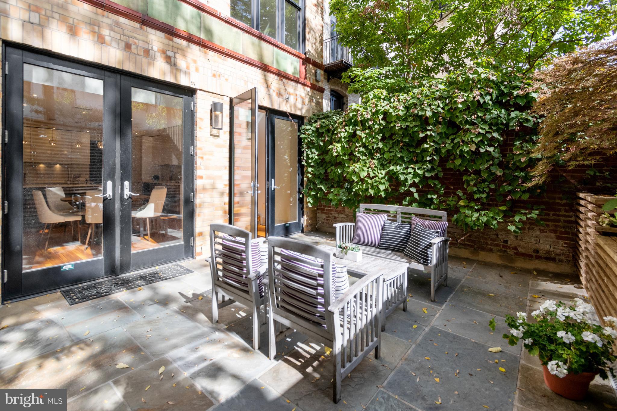 DUPONT CIRCLE - Residential
