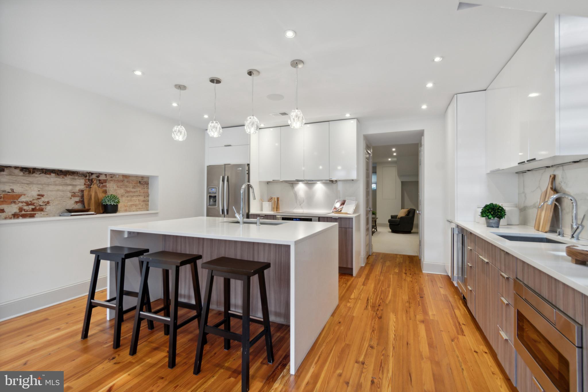 DUPONT CIRCLE - Residential