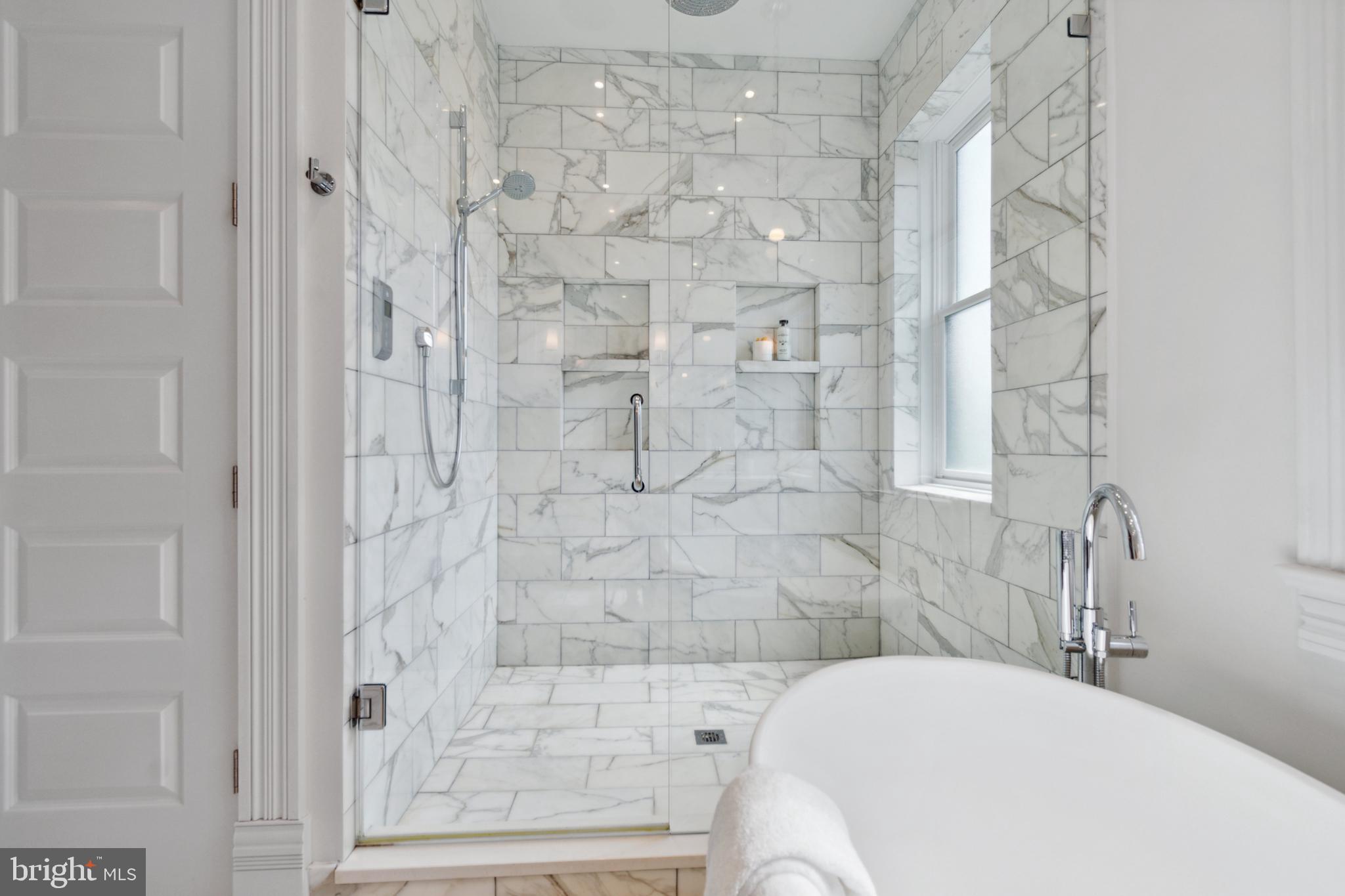 DUPONT CIRCLE - Residential