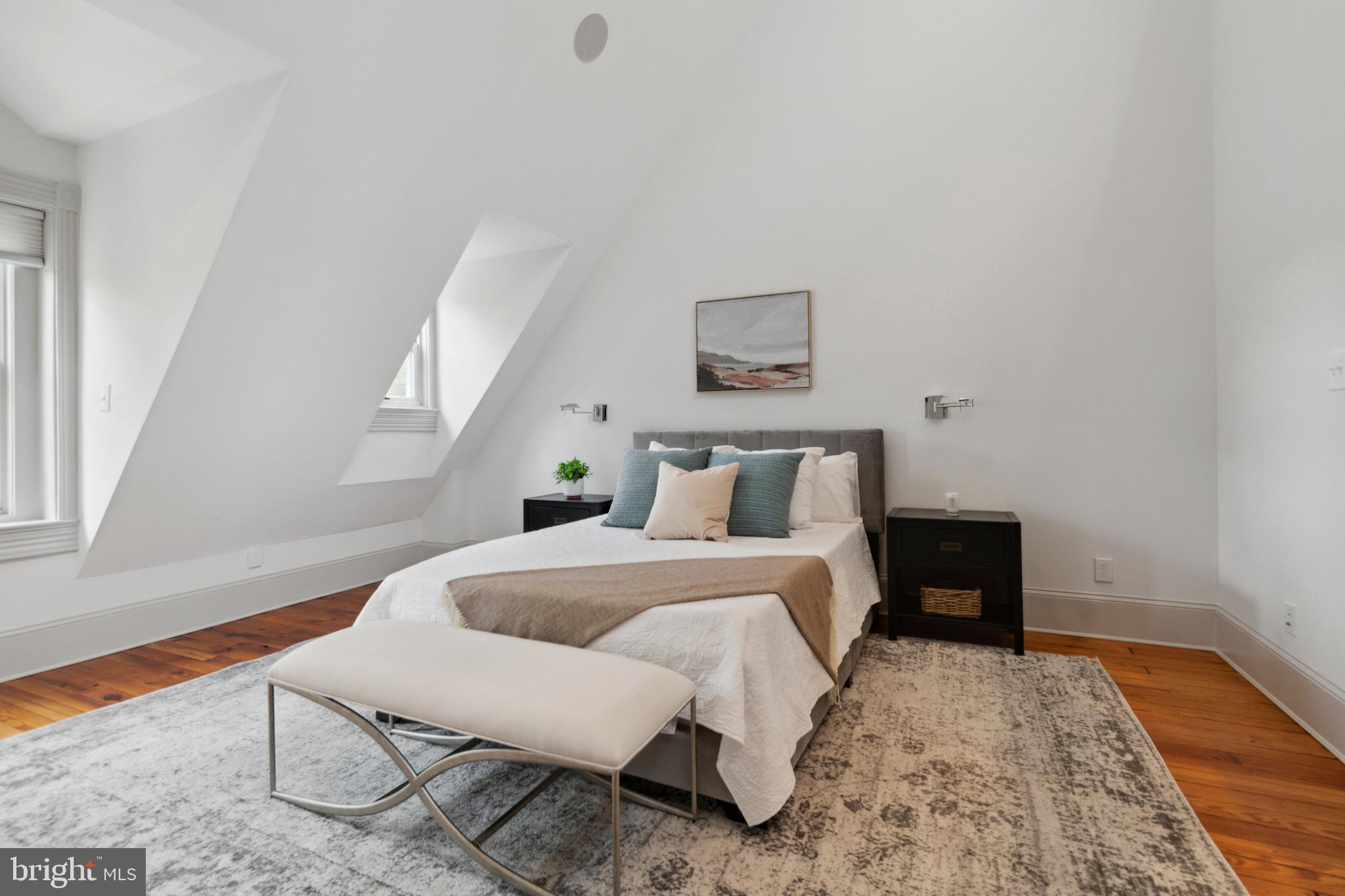 DUPONT CIRCLE - Residential