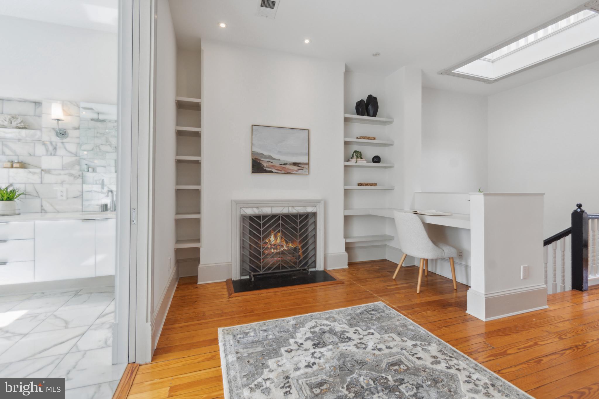 DUPONT CIRCLE - Residential