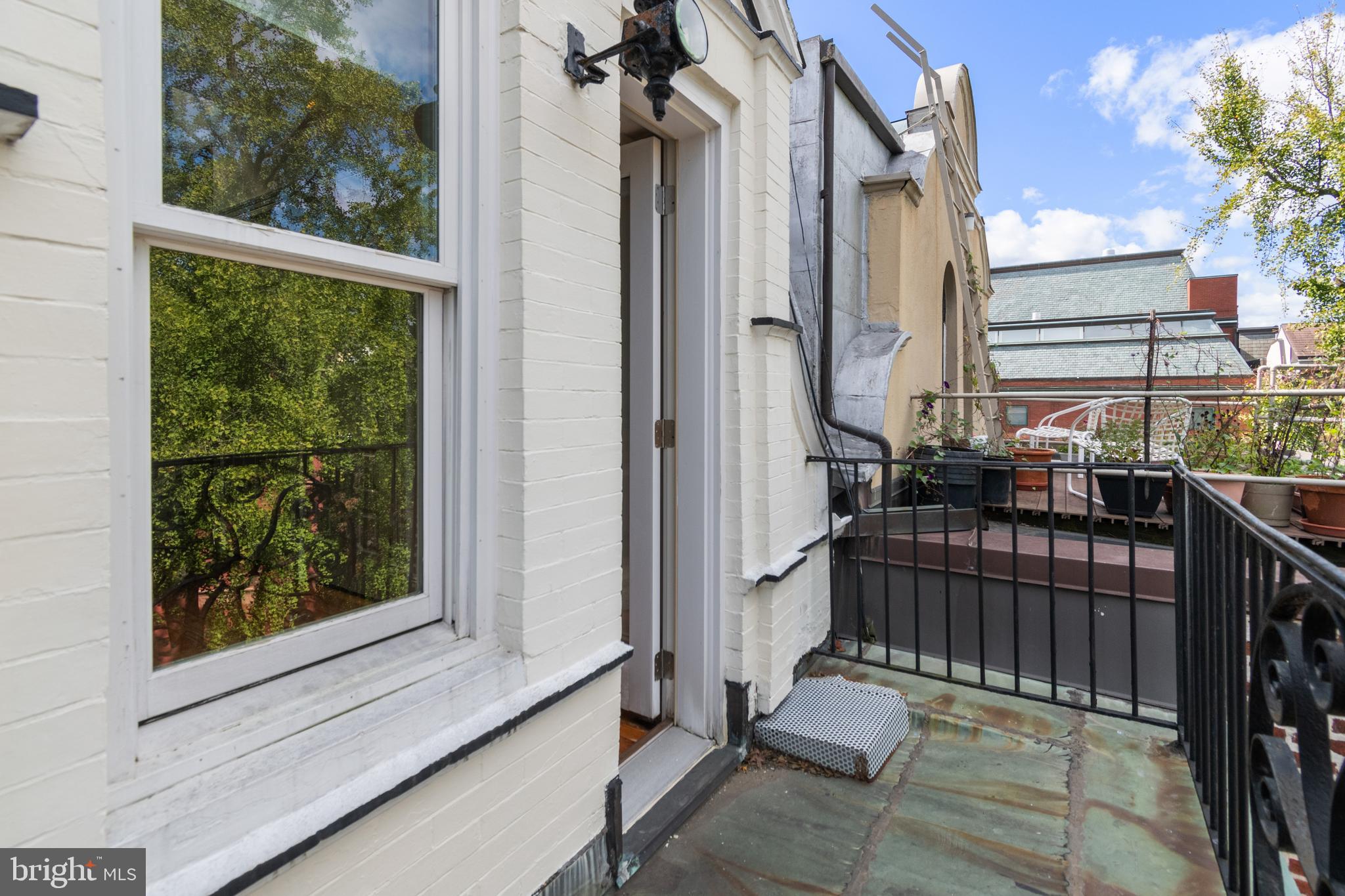 DUPONT CIRCLE - Residential