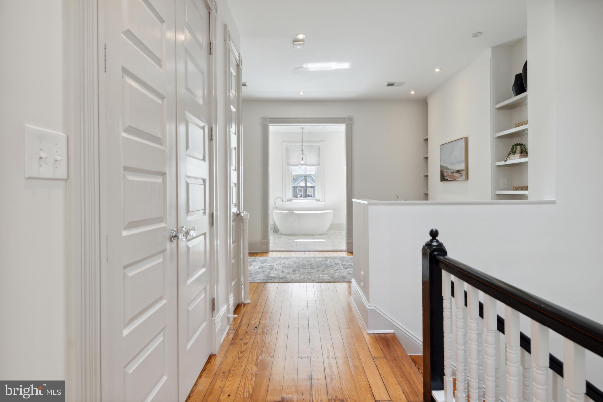 DUPONT CIRCLE - Residential