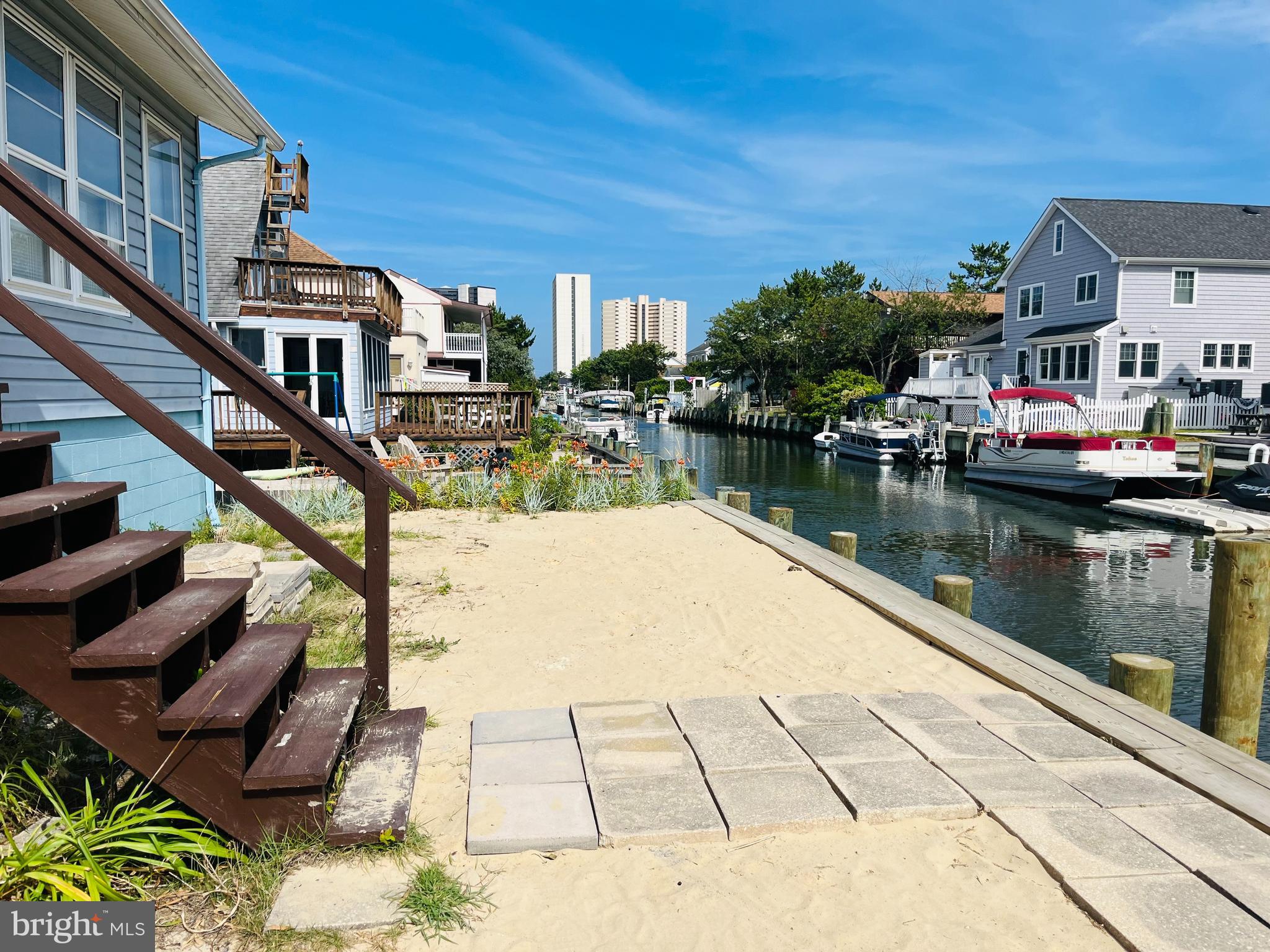 CAINE KEYS II - Residential