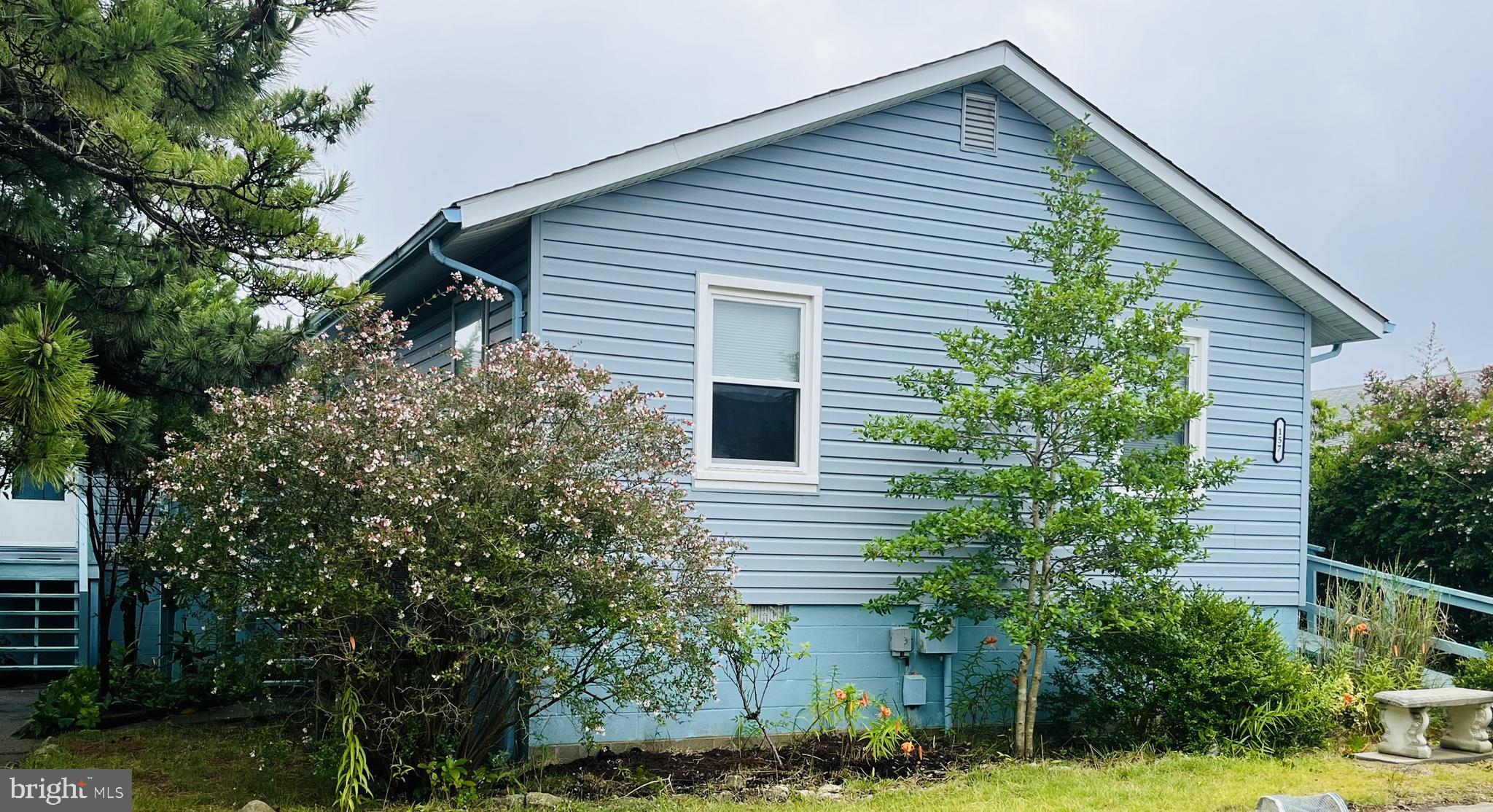 CAINE KEYS II - Residential