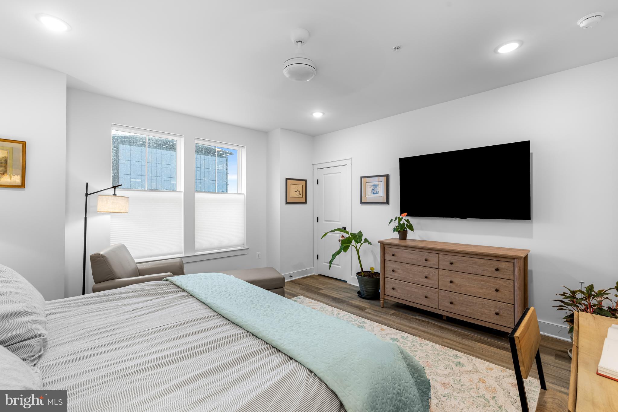 LOCKE LANDING - Residential