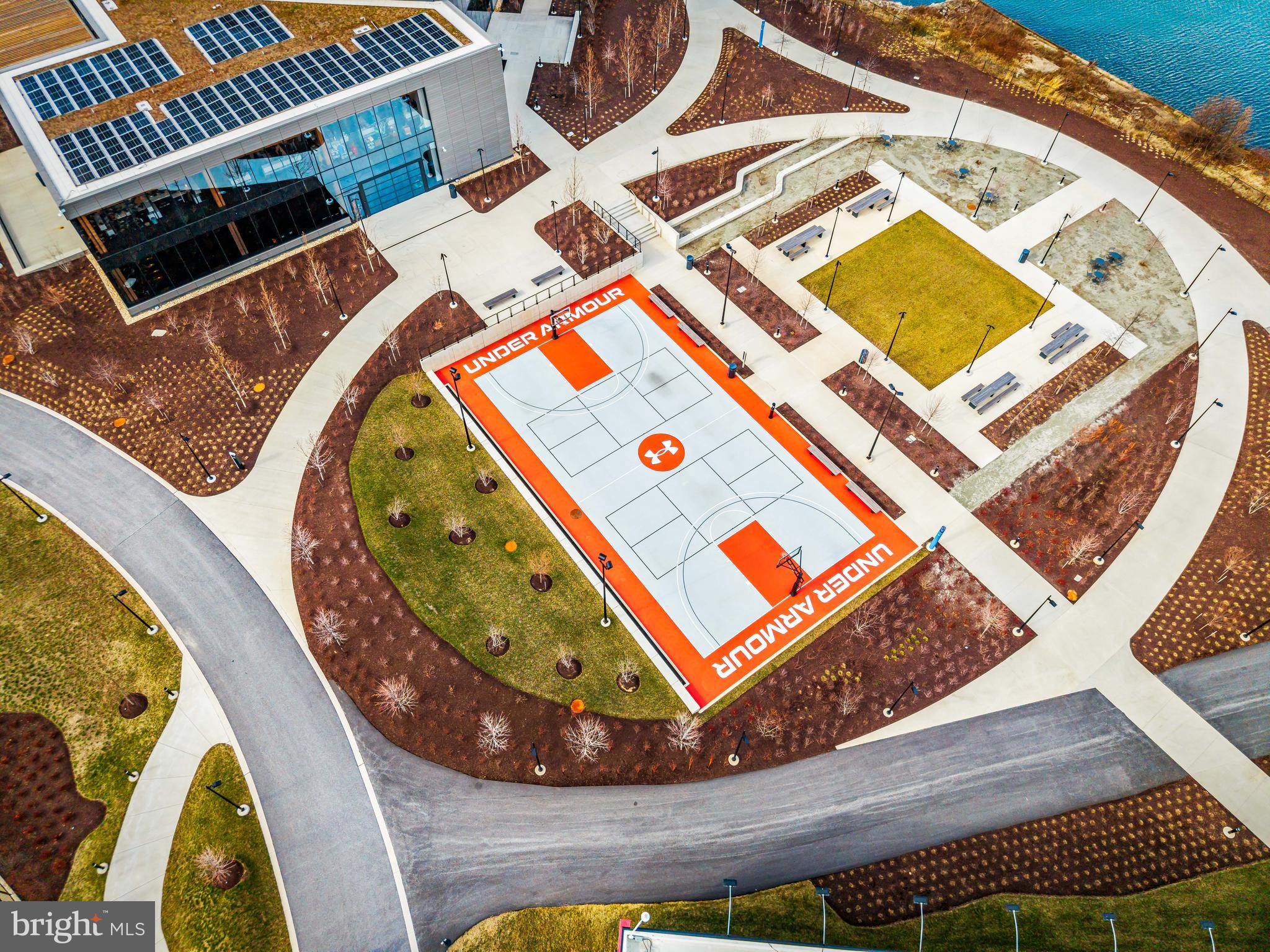 LOCKE LANDING - Residential