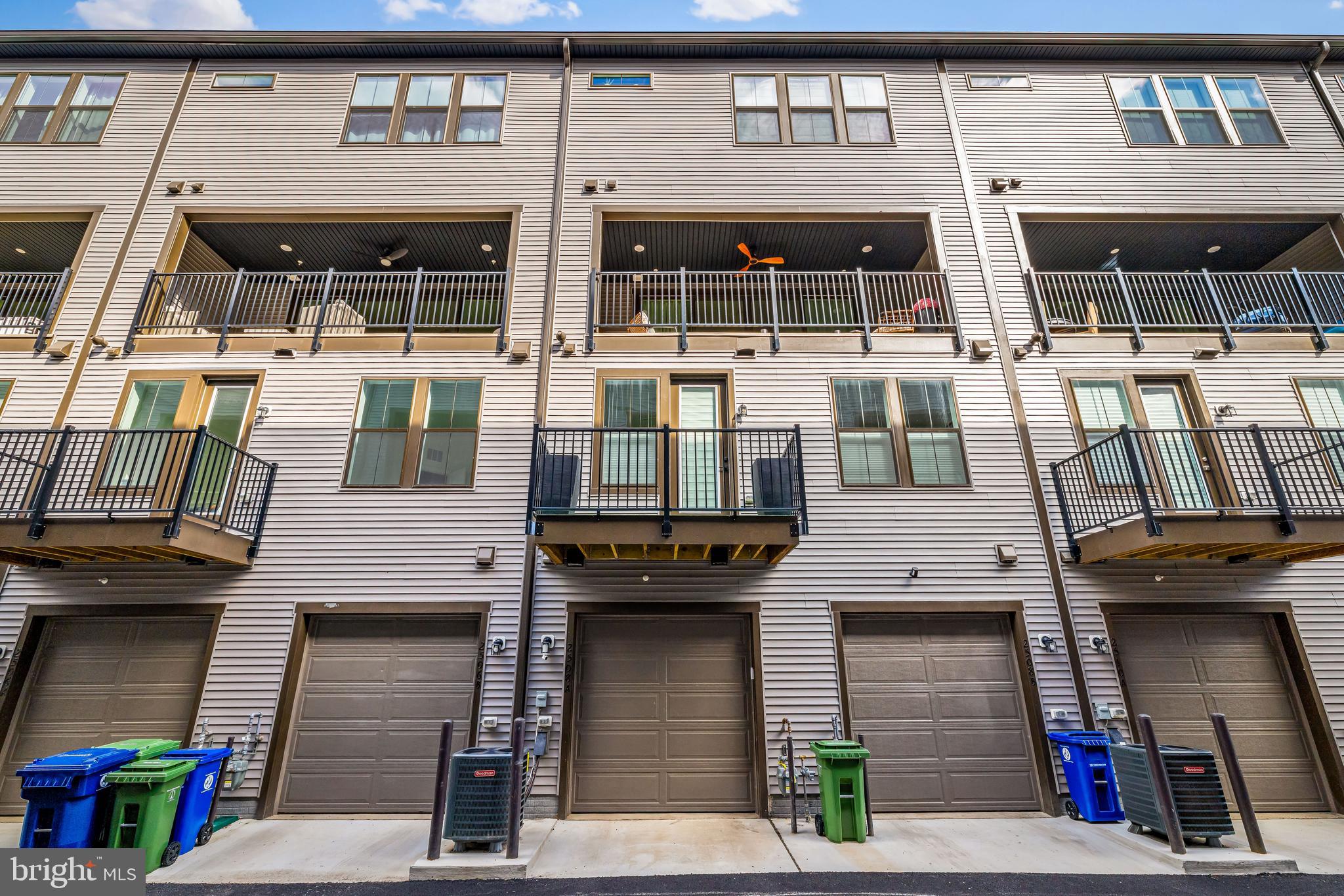 LOCKE LANDING - Residential