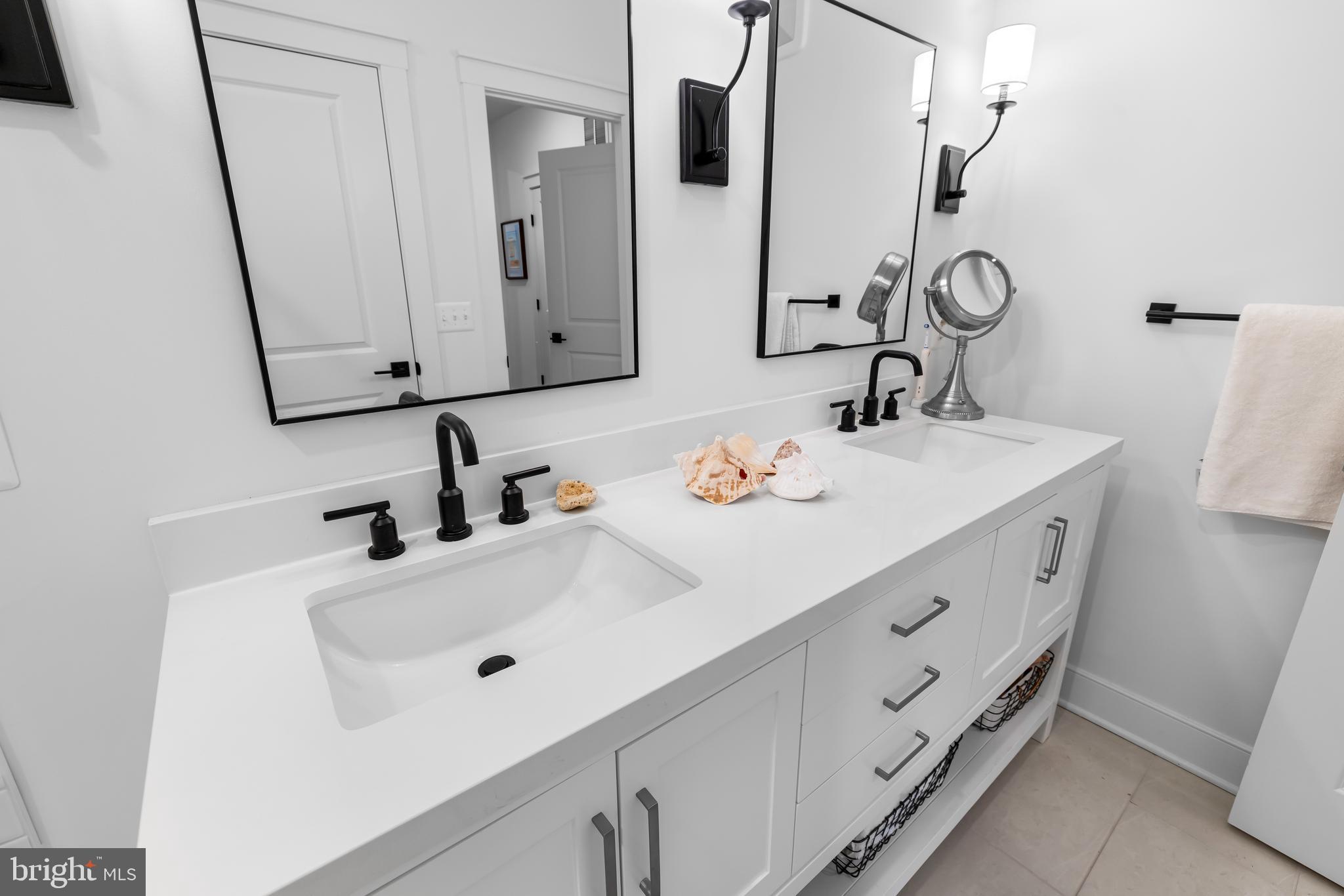 LOCKE LANDING - Residential