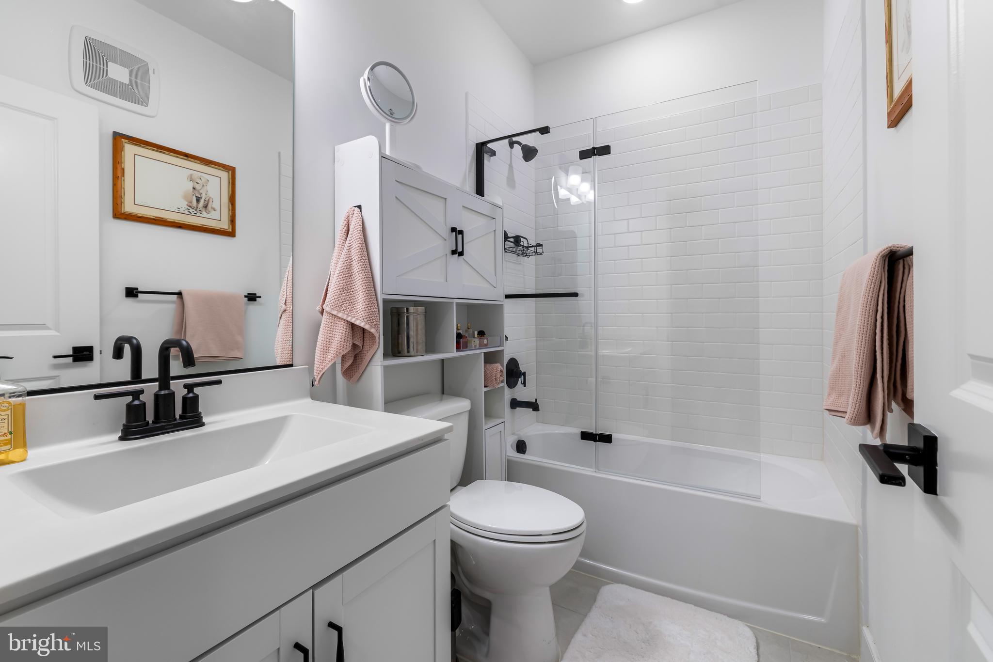 LOCKE LANDING - Residential