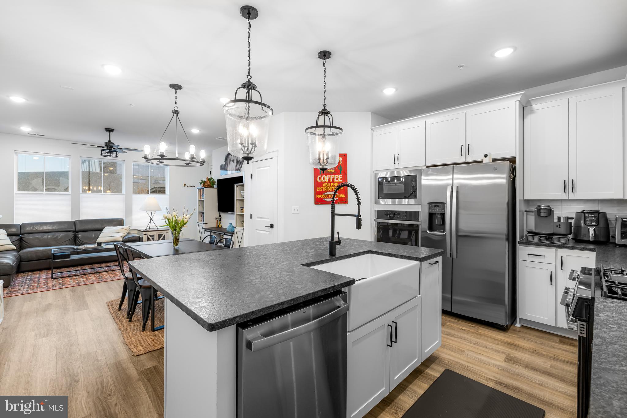 LOCKE LANDING - Residential