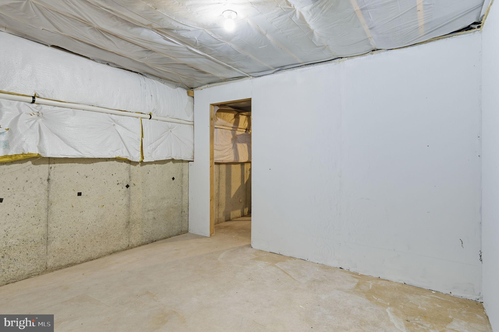 NORTH POINTE - Residential