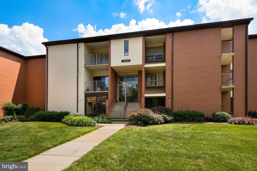 Well maintained move-in ready garden level condo featuring 2 bedrooms & 2 bathrooms in Greenbelt, MD.  It offers a combined living-dining area with an enclosed patio; a separate kitchen that boasts updated stainless steel appliances and a breakfast area that can be used for a home office. Hardwood floors throughout.  It also includes a full-size washer/dryer.  Recently updated HVAC.  Condo fees cover all utilities.   Welcome home!!