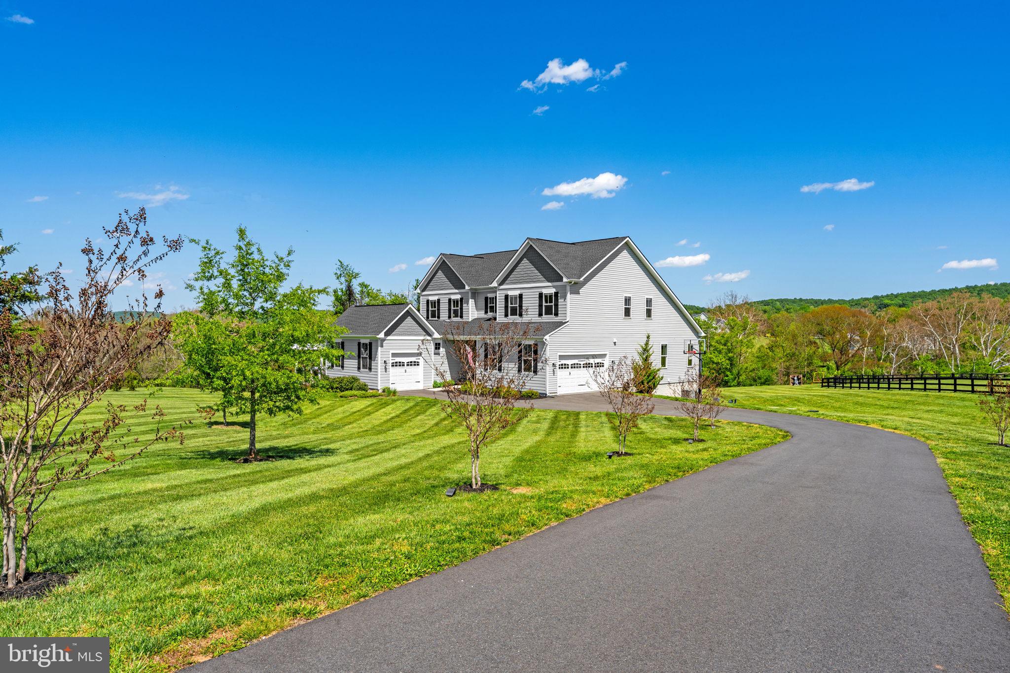 WATERFORD DOWNS - Residential
