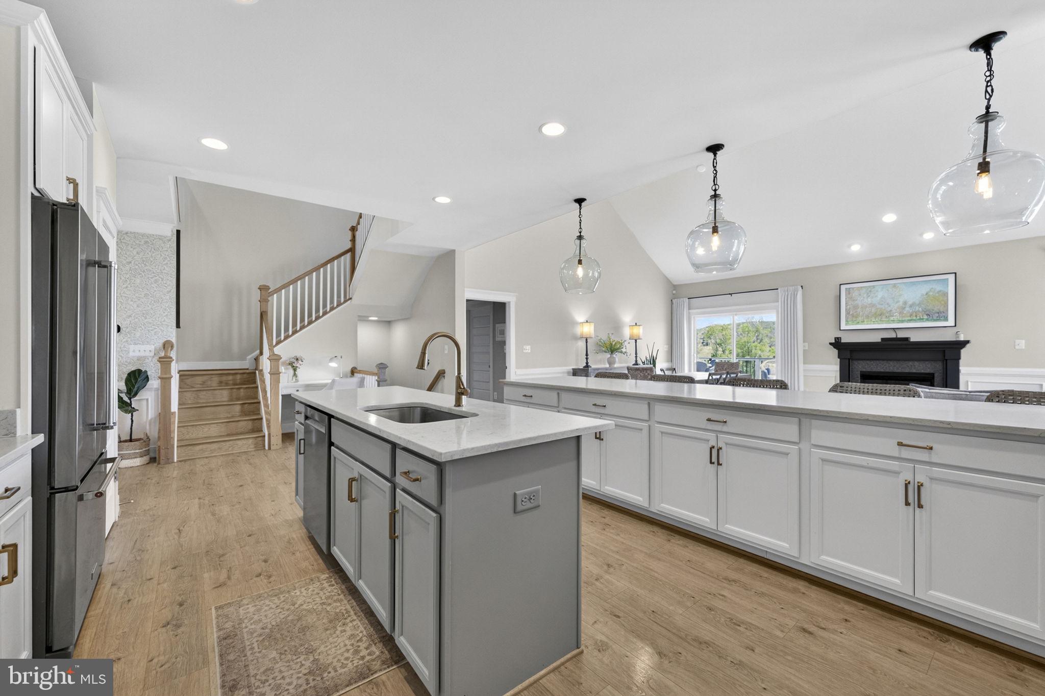WATERFORD DOWNS - Residential