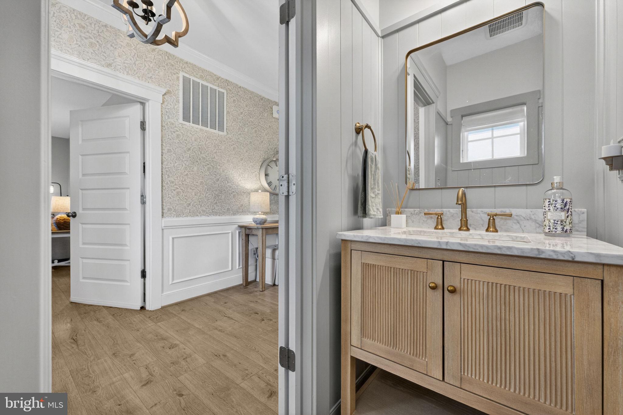 WATERFORD DOWNS - Residential