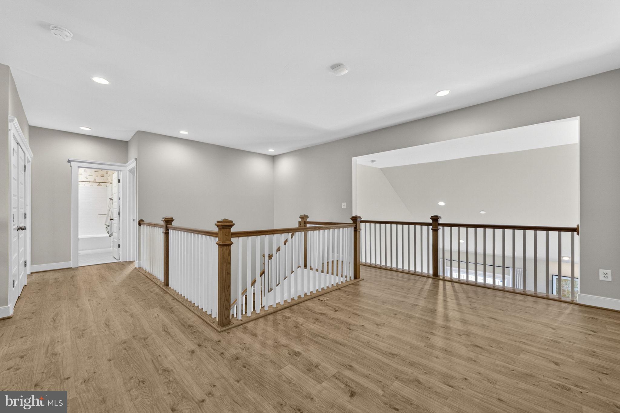 WATERFORD DOWNS - Residential