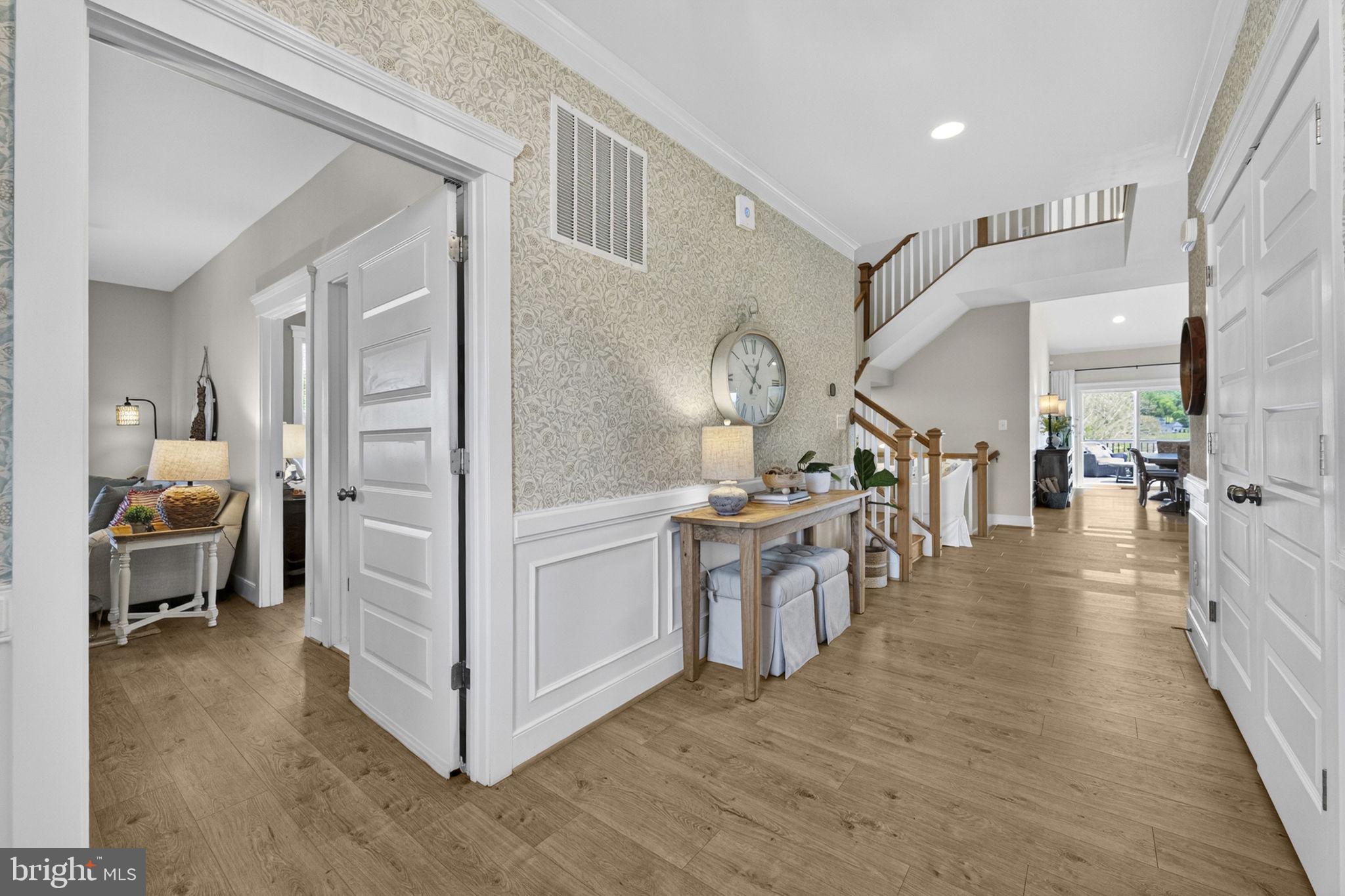 WATERFORD DOWNS - Residential