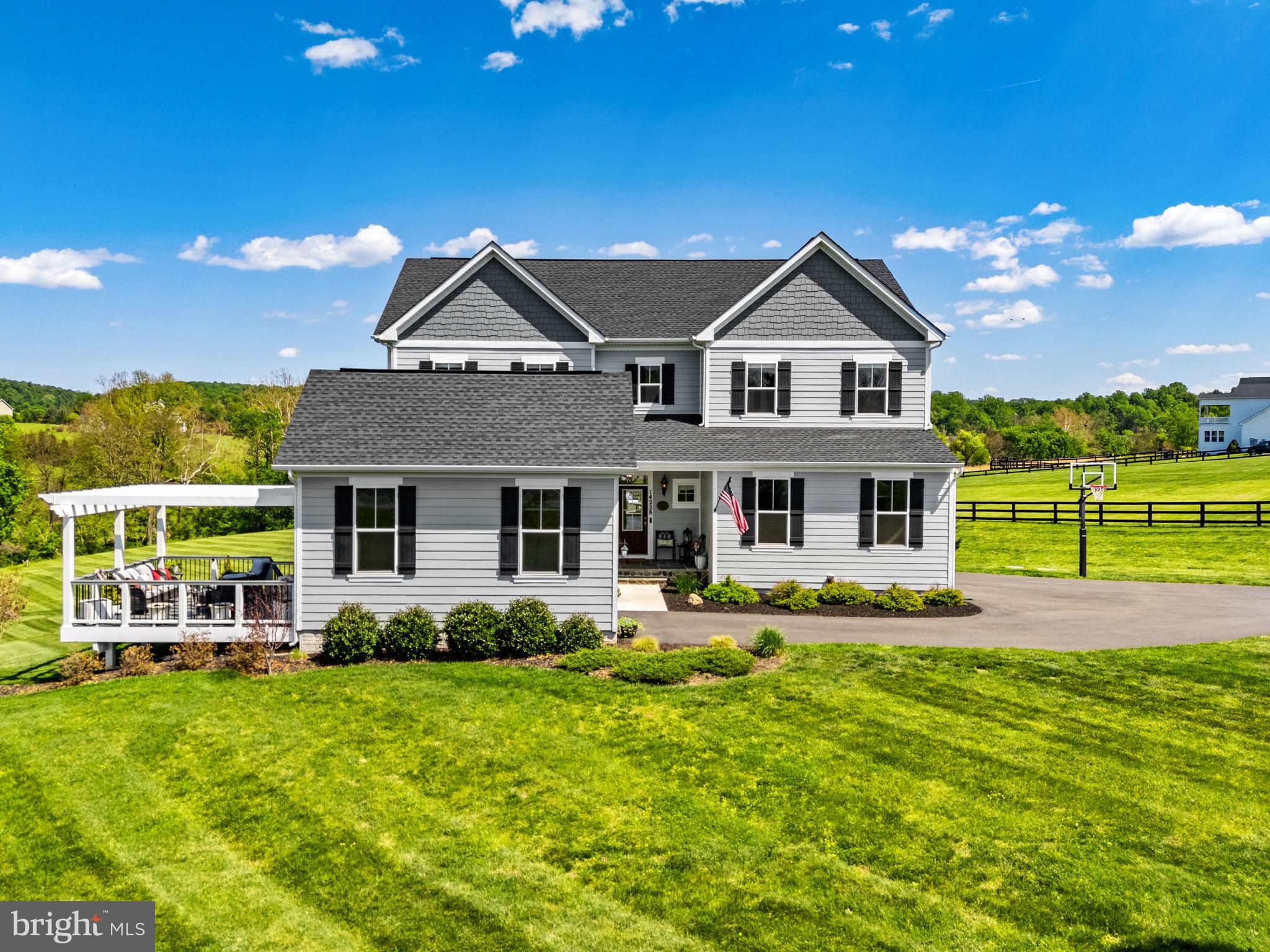 WATERFORD DOWNS - Residential