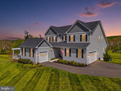 Homes For Sale - 14228 Amys Meadow Court<br/> LEESBURG, VA 20176