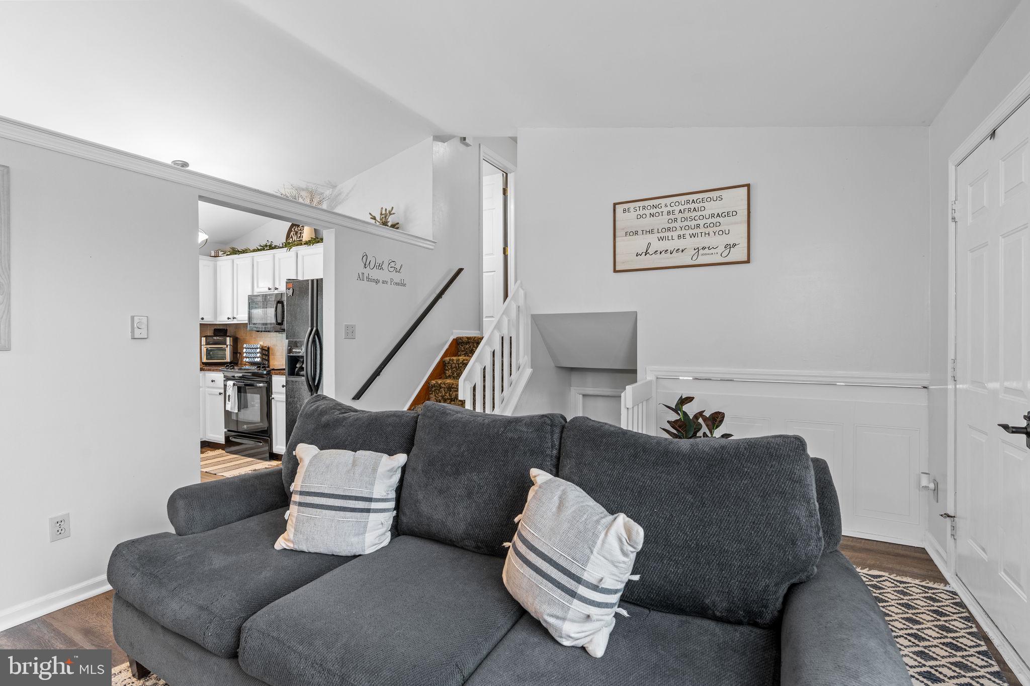 BROOKFIELD - Residential