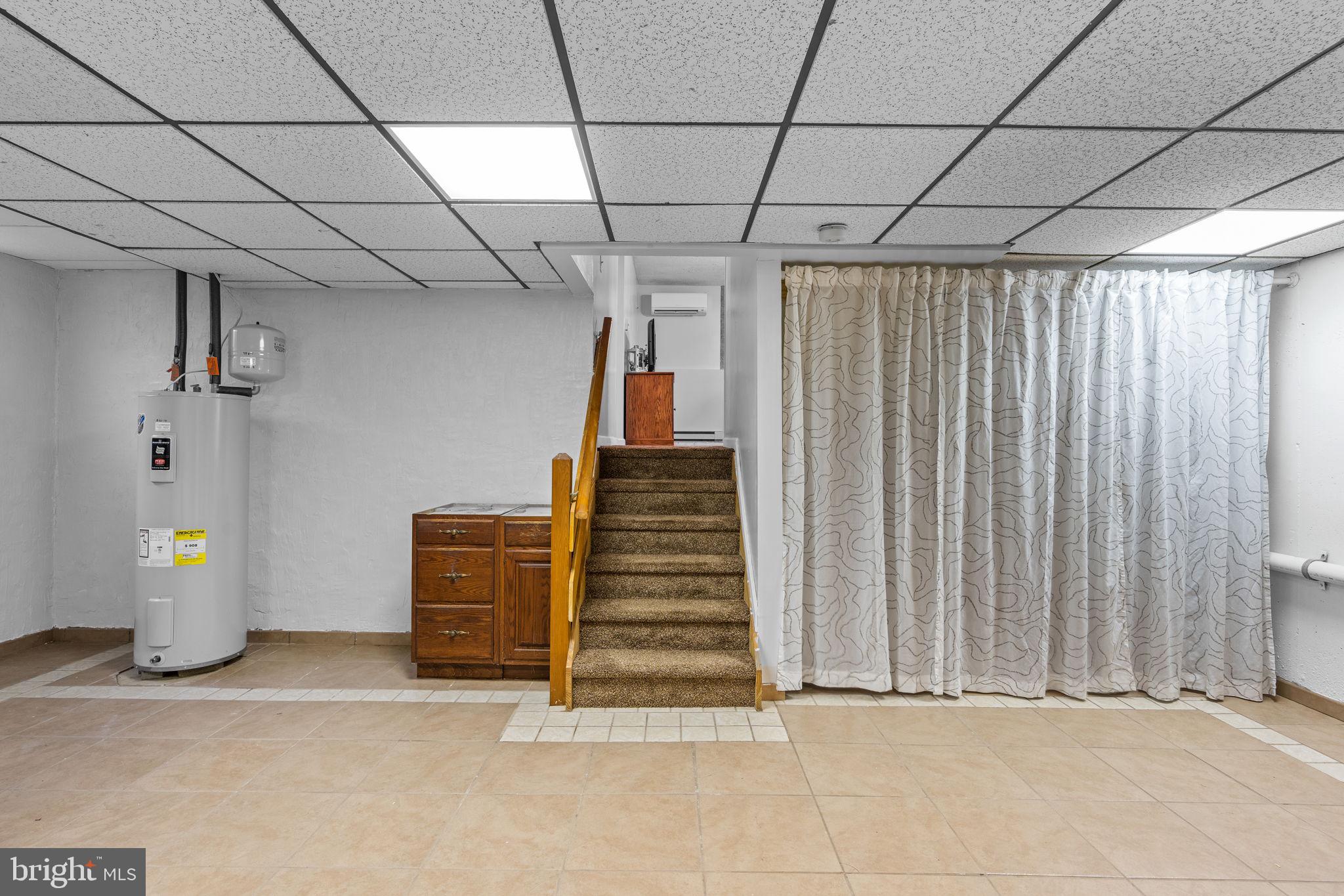 BROOKFIELD - Residential