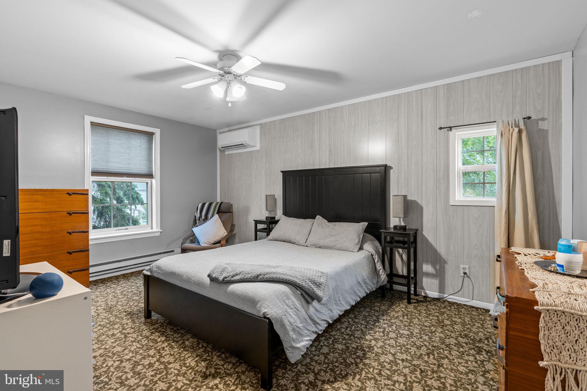 BROOKFIELD - Residential