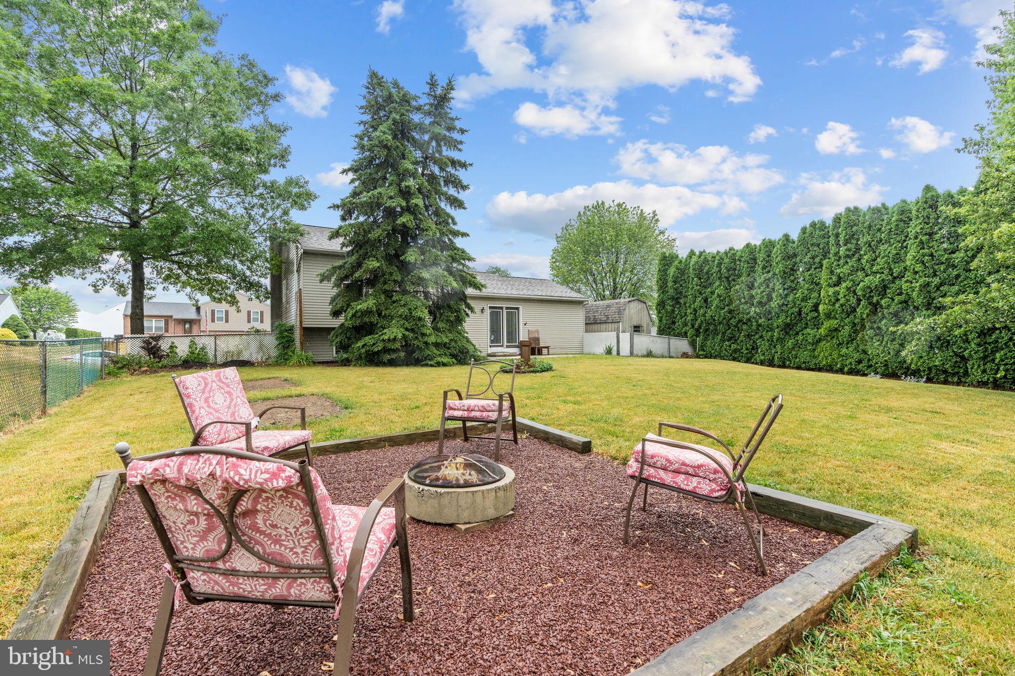 BROOKFIELD - Residential