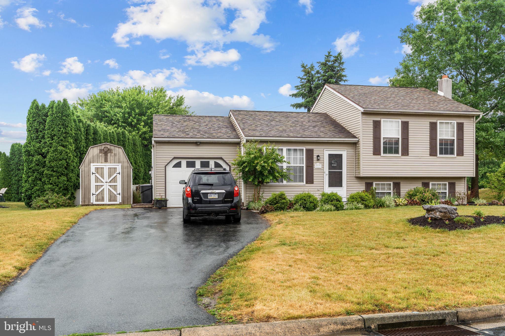 BROOKFIELD - Residential