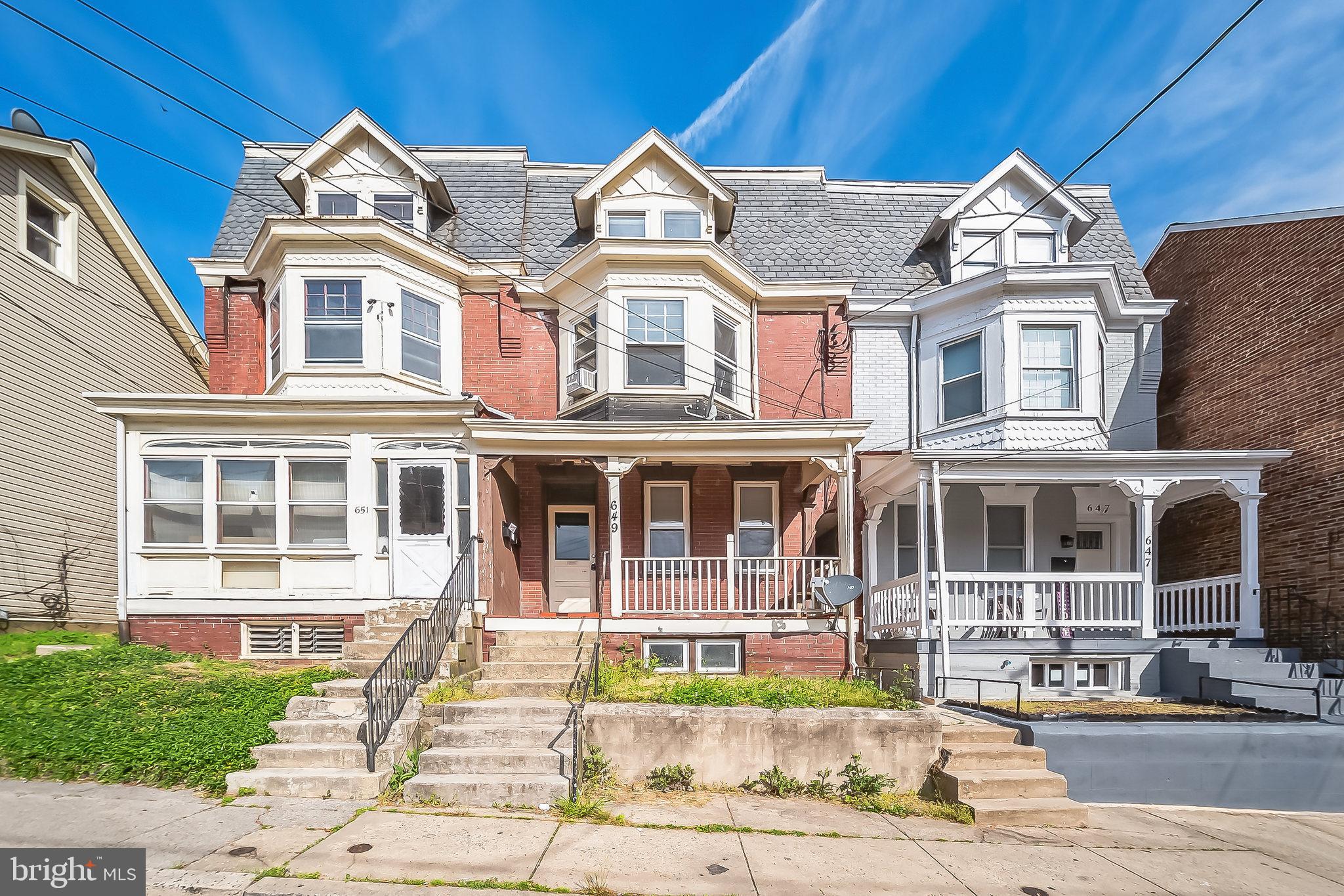 Investors take NOTICE!!! This 2 family needs a little TLC and this will be a great investment. Seller is motivated, so bring all offers!!! 1st unit has 1 bed & 1 bath. 2nd unit has 3 bed & 1 bath. This property will be delivered vacant.