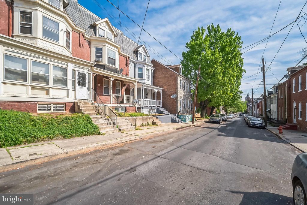 Photo of 649 Saint Joseph Street, Lancaster, PA 17603 (MLS # PALA2050624)