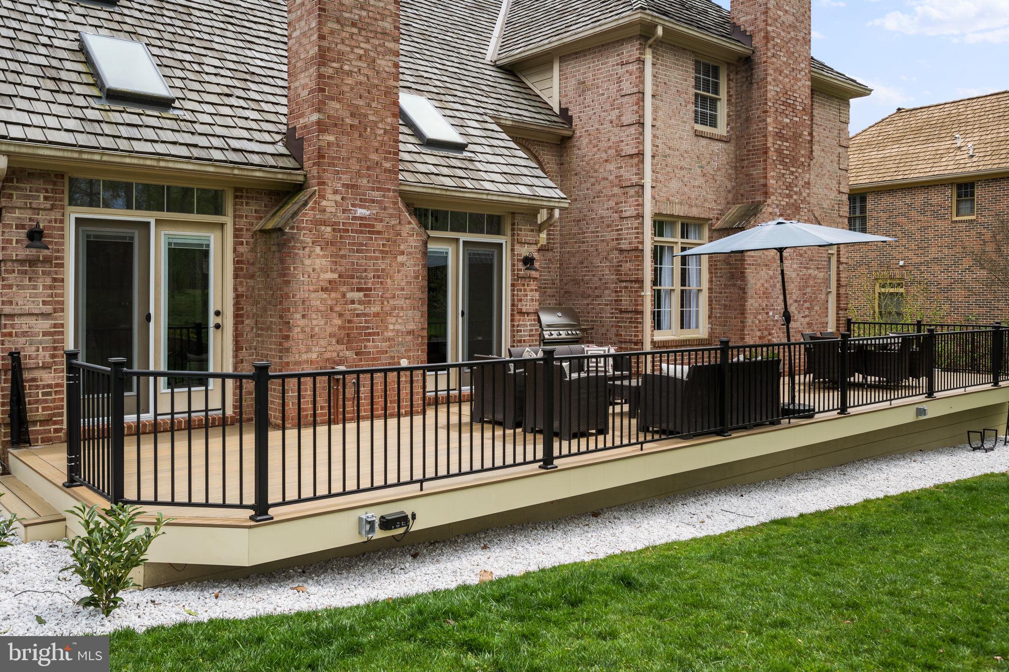 SOUTH RIVER LANDING - Residential