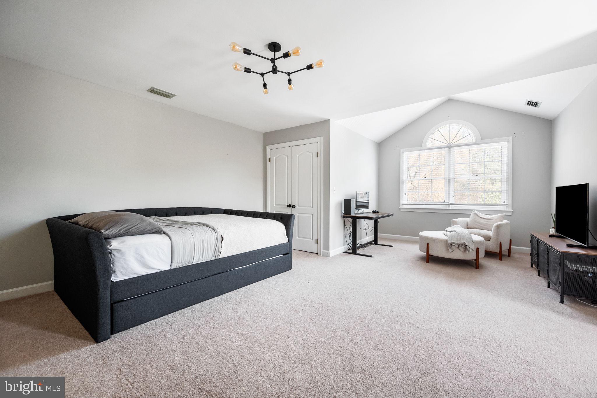 SOUTH RIVER LANDING - Residential