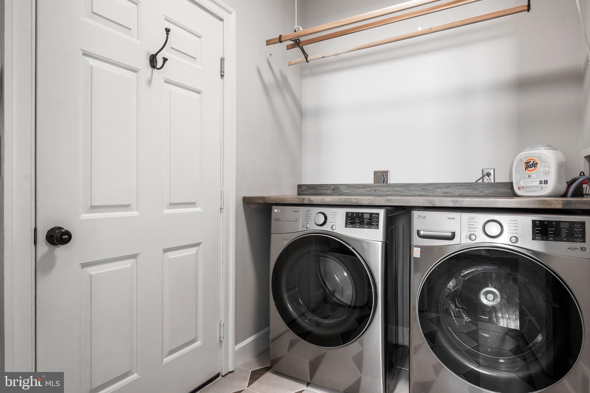 SOUTH RIVER LANDING - Residential