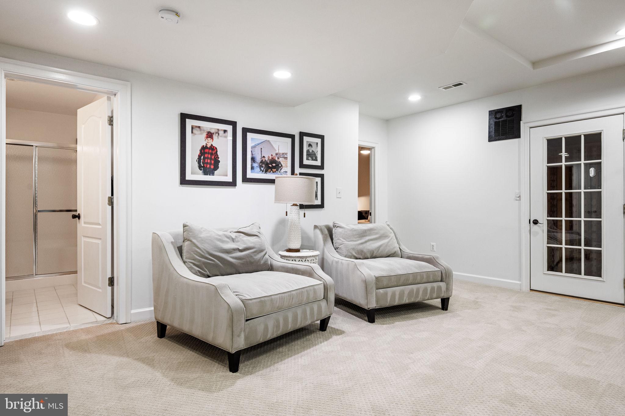 SOUTH RIVER LANDING - Residential