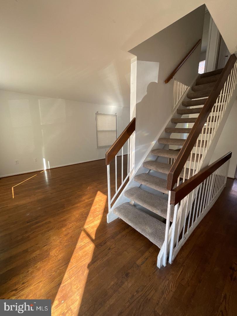 WOODSTREAM VILLAGE PLAT - Residential Lease