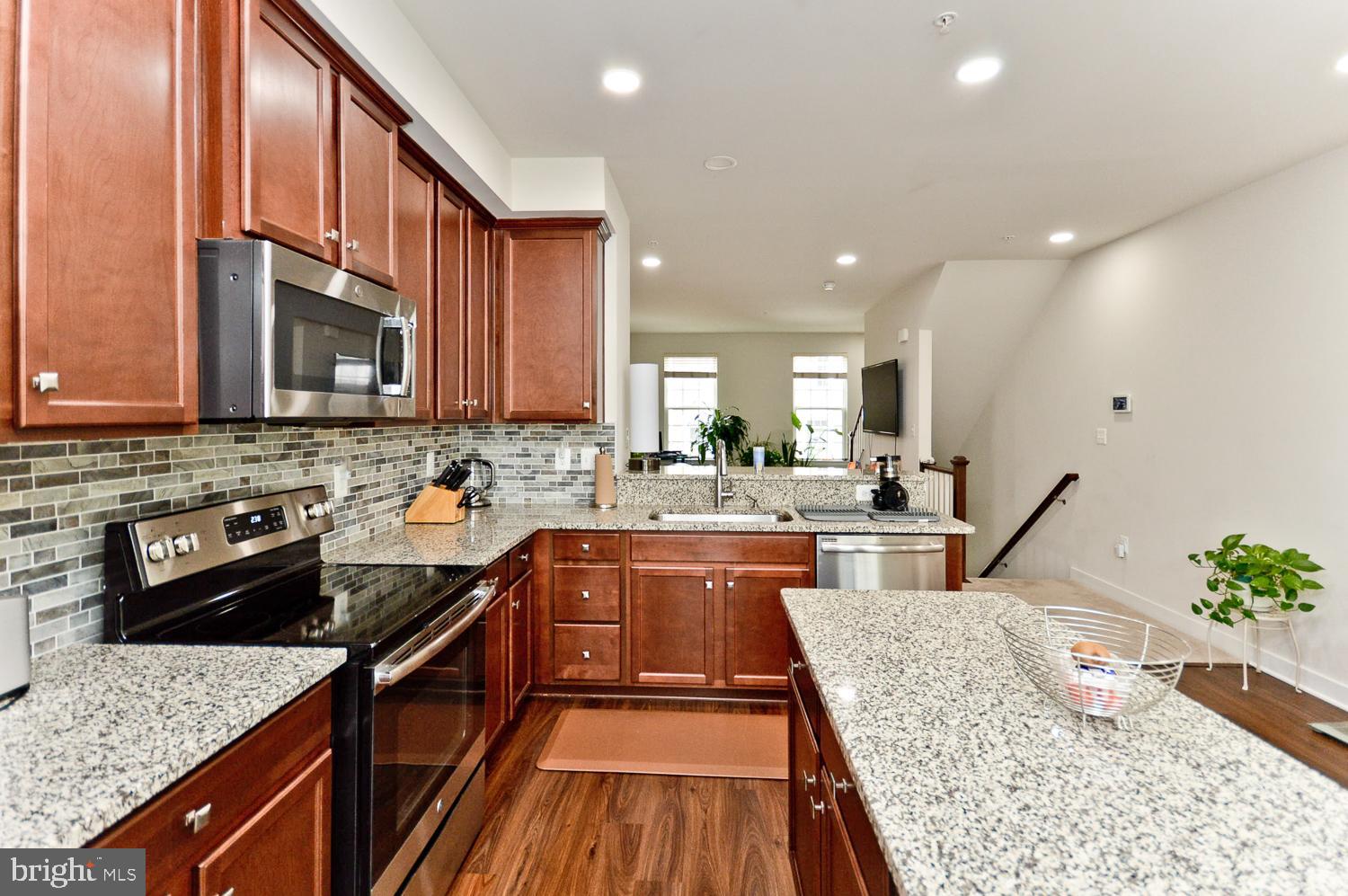 AVONDALE RIDGE - Residential