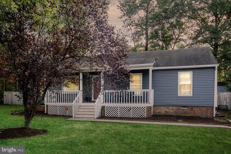 Beautiful, affordable, freshly painted rancher located in a quiet cul-de-sac in the highly sought after West End. The sellers are motivated! This single family home is priced to sell fast!