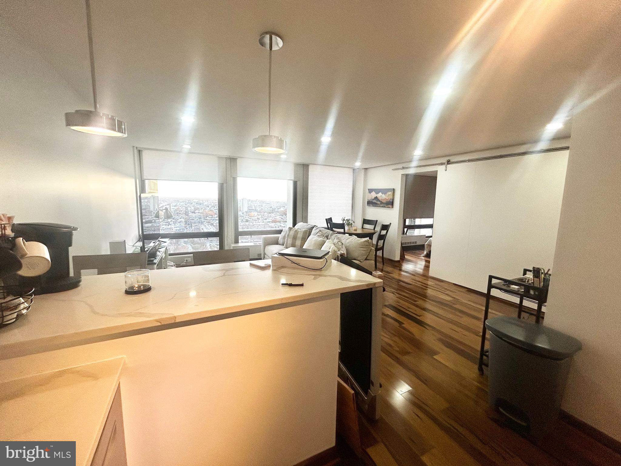 200 LOCUST STREET 27H