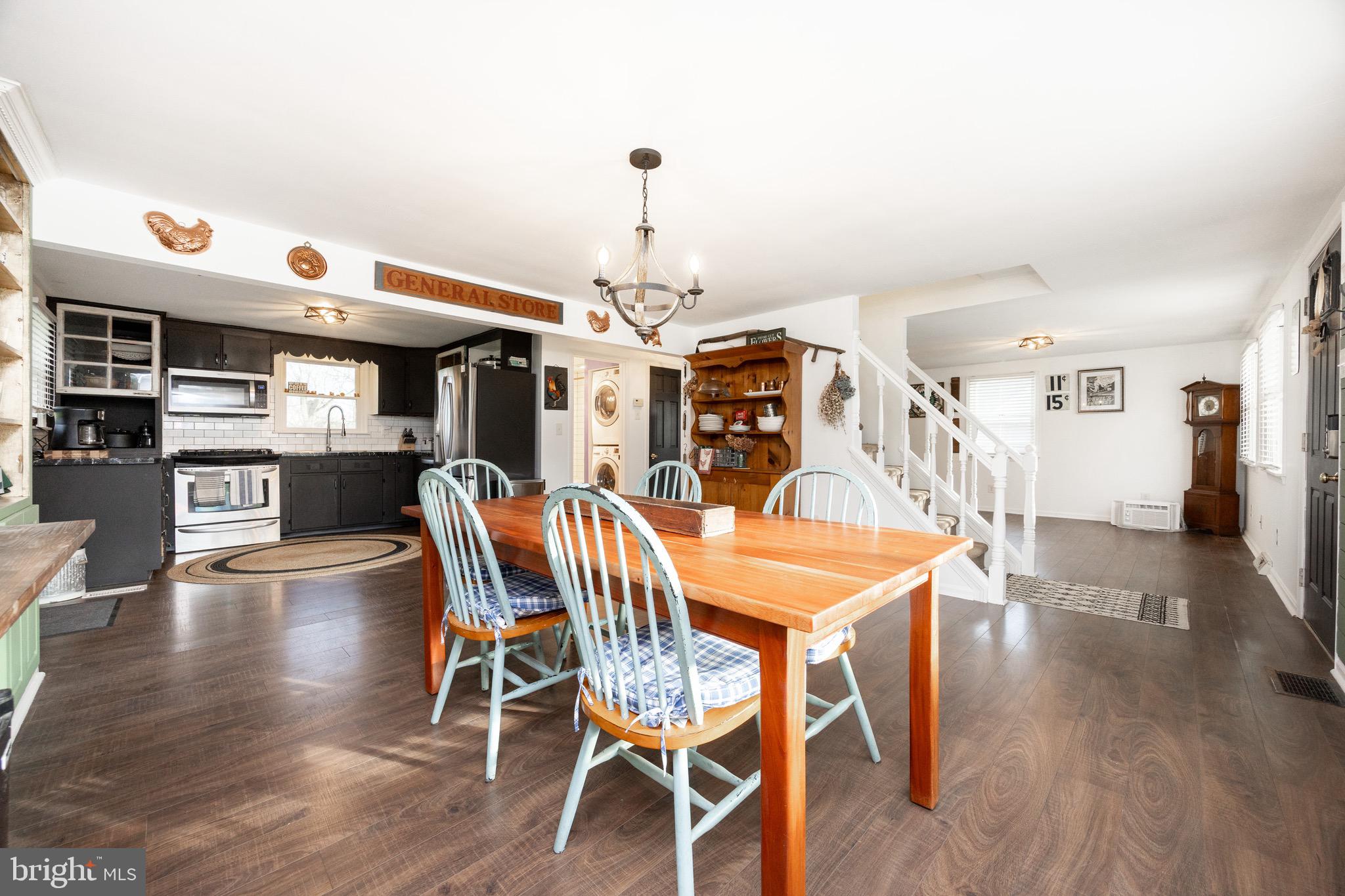 2534 RHOADS ROAD