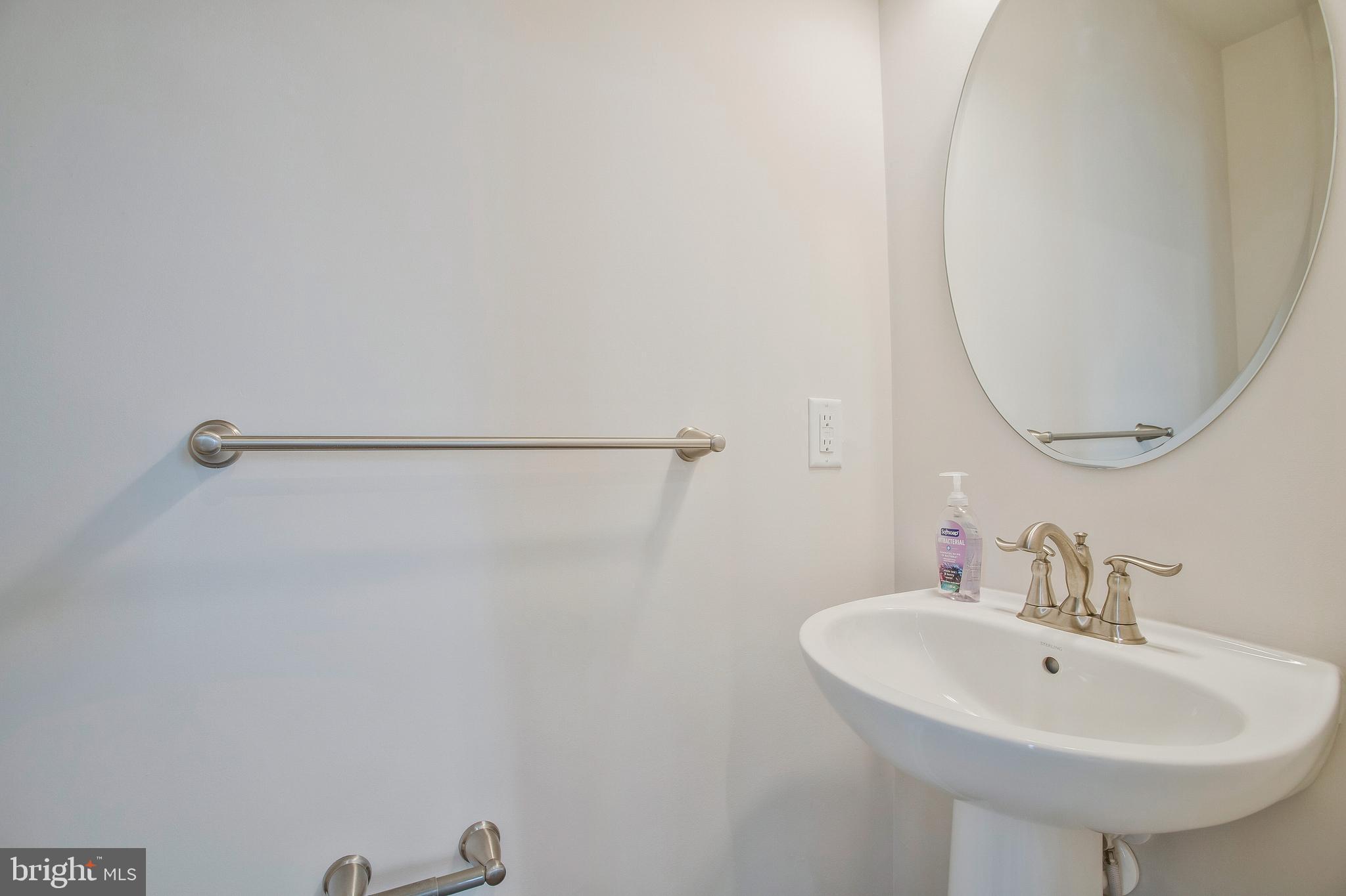 HIGHGATE VILLAGE - Residential