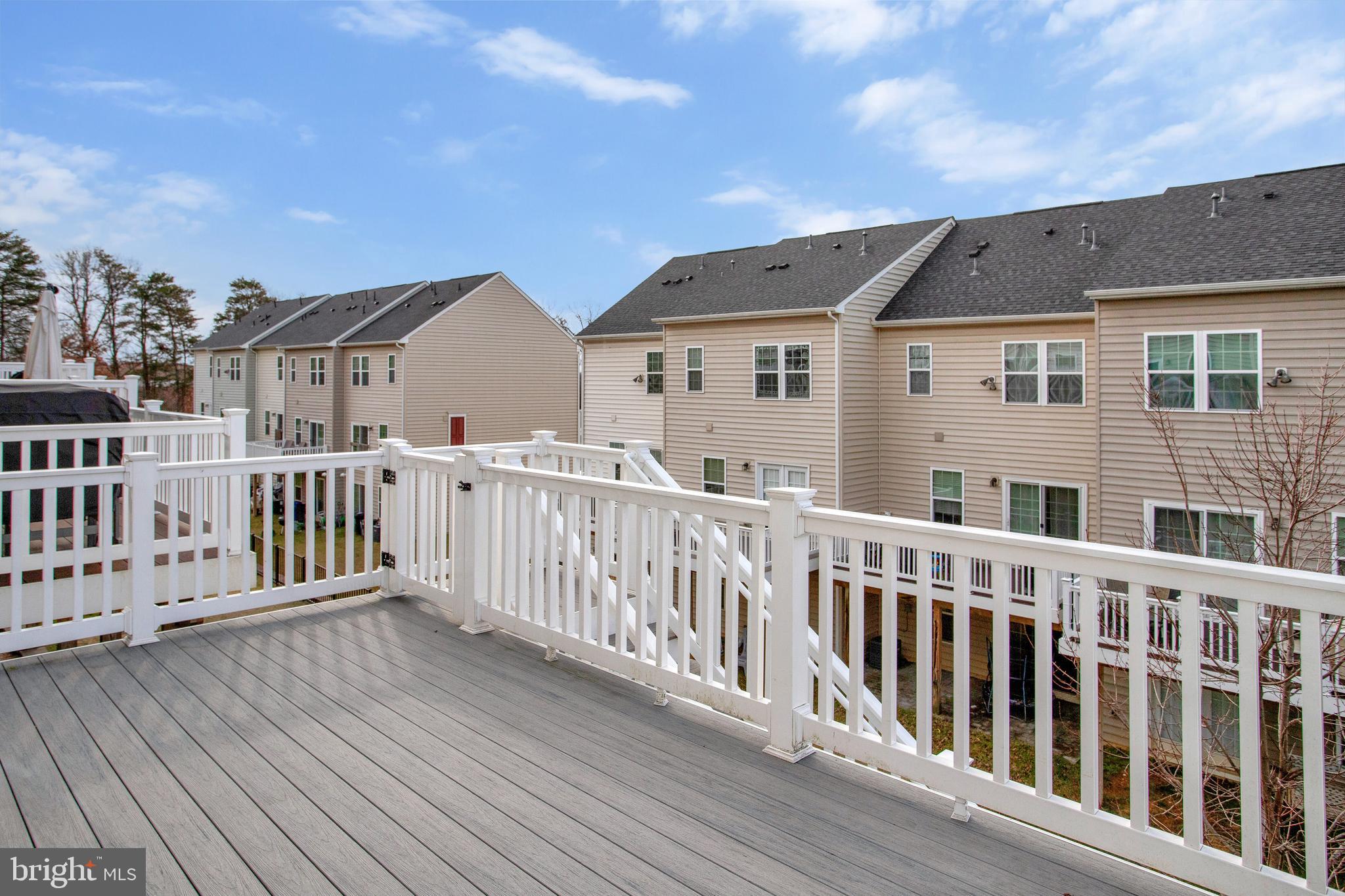 HIGHGATE VILLAGE - Residential