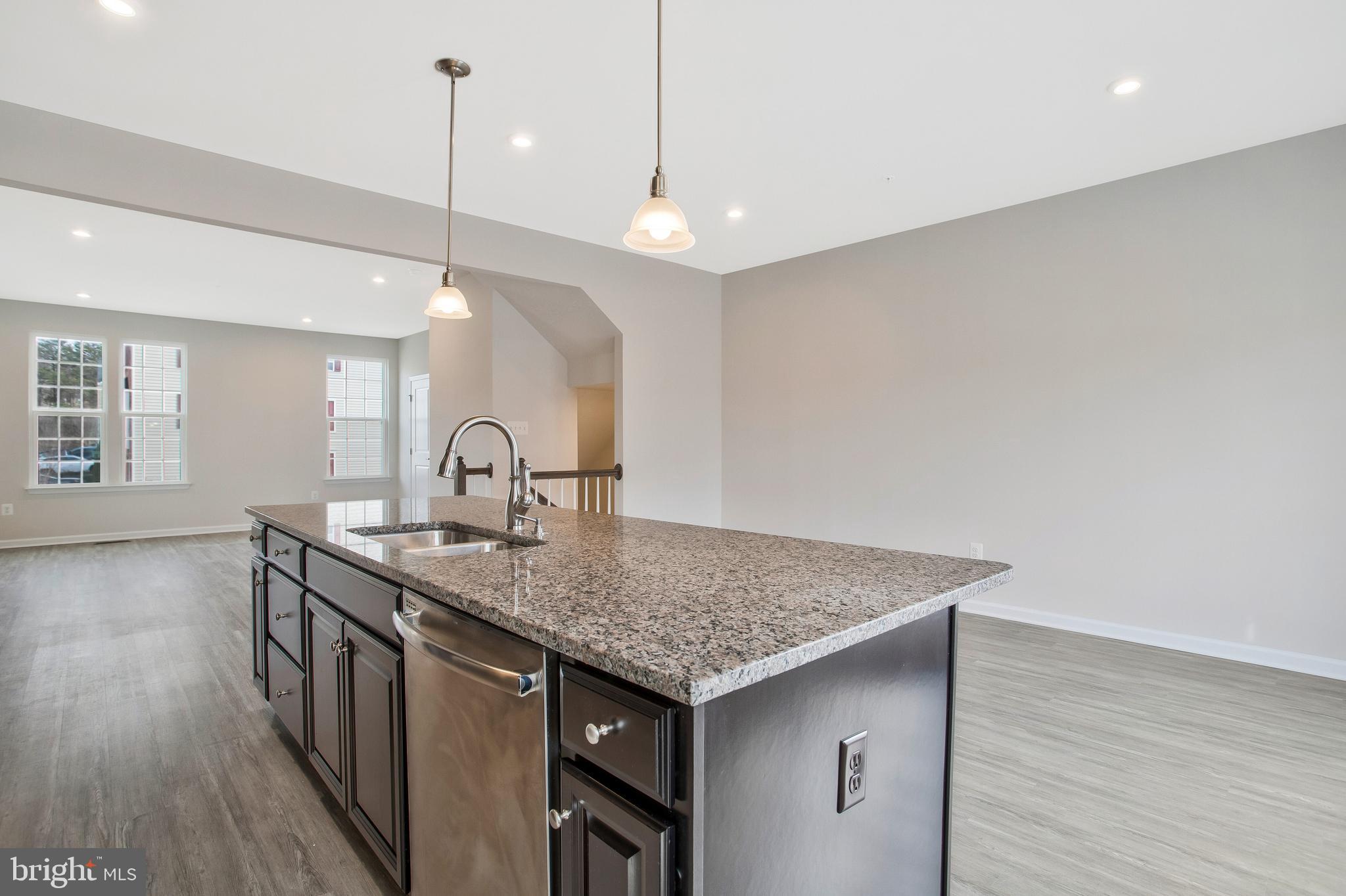 HIGHGATE VILLAGE - Residential